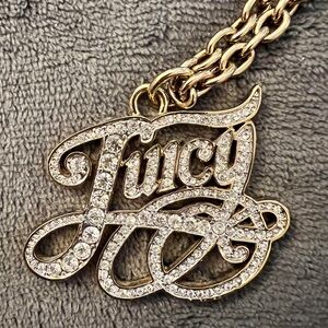 Vintage JUICY COUTURE Gold / Rhinestone chunky nameplate necklace.